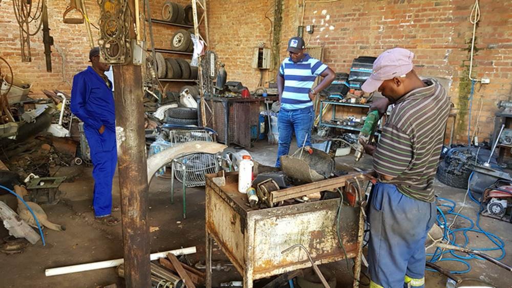 Werkplaat boorwerf Zimbabwe